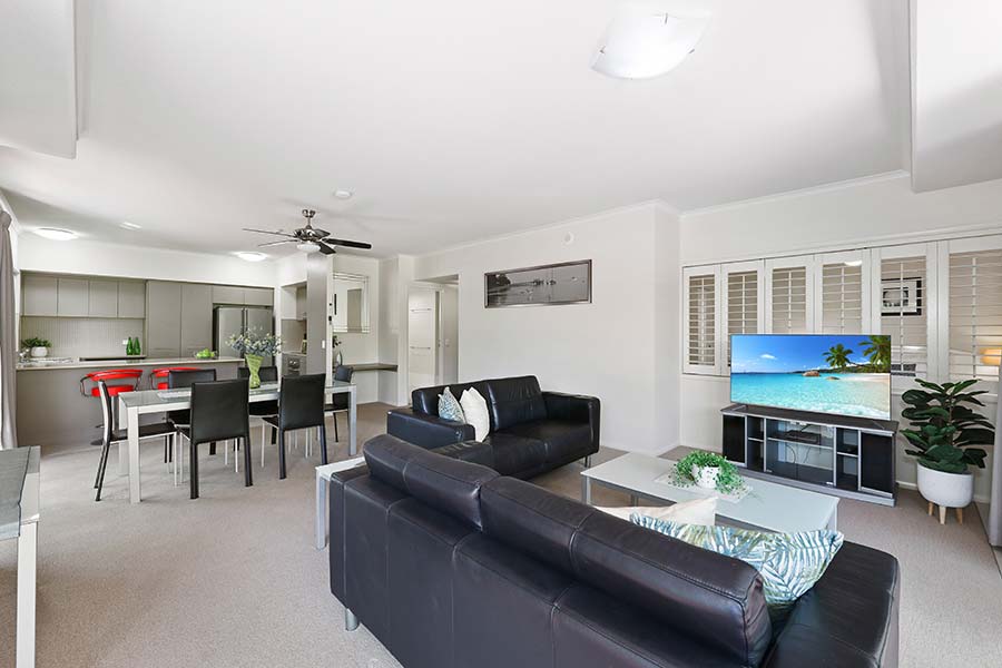 apartment 3 spacious living