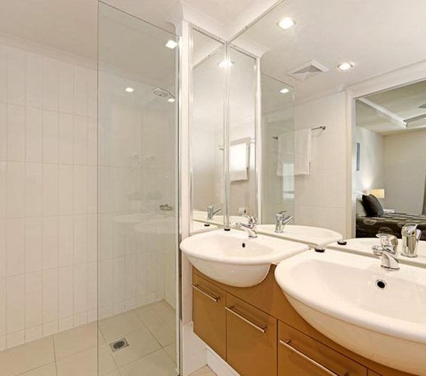 bribie island apartment sale unit 17 shower