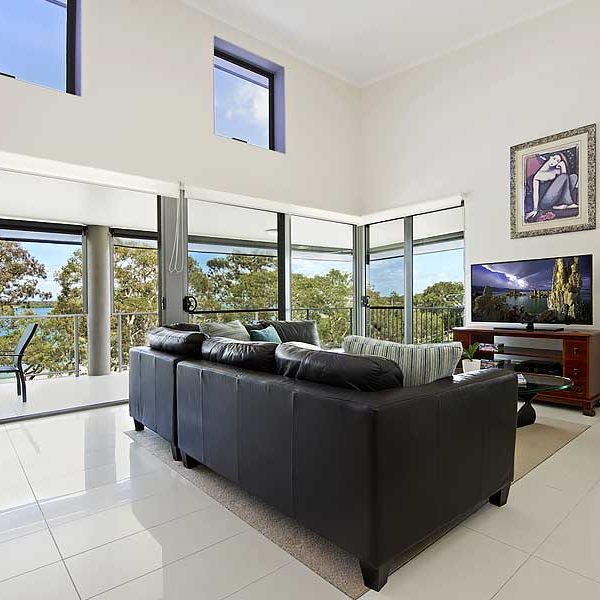 holiday unit living room