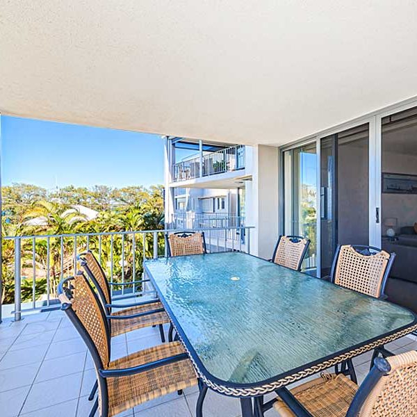 bribie island holiday unit balcony